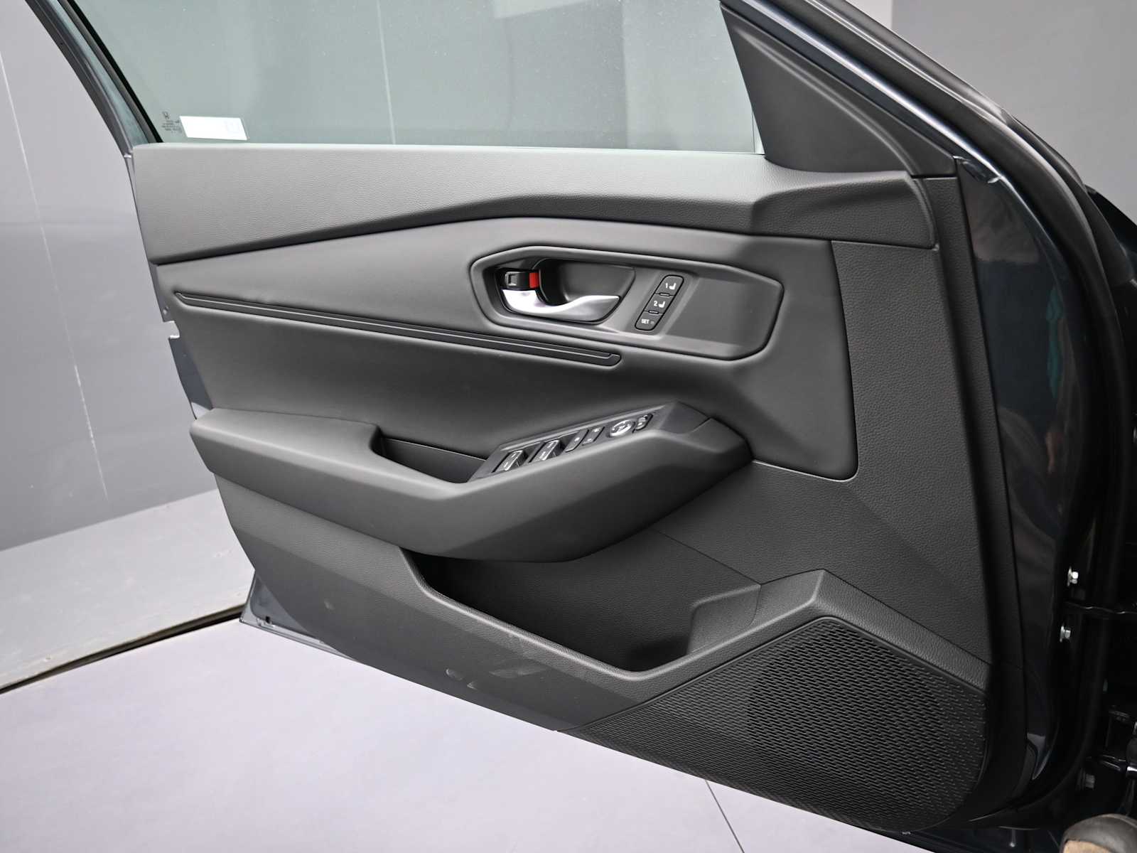 2025 Honda Accord Hybrid EX-L - Photo 11