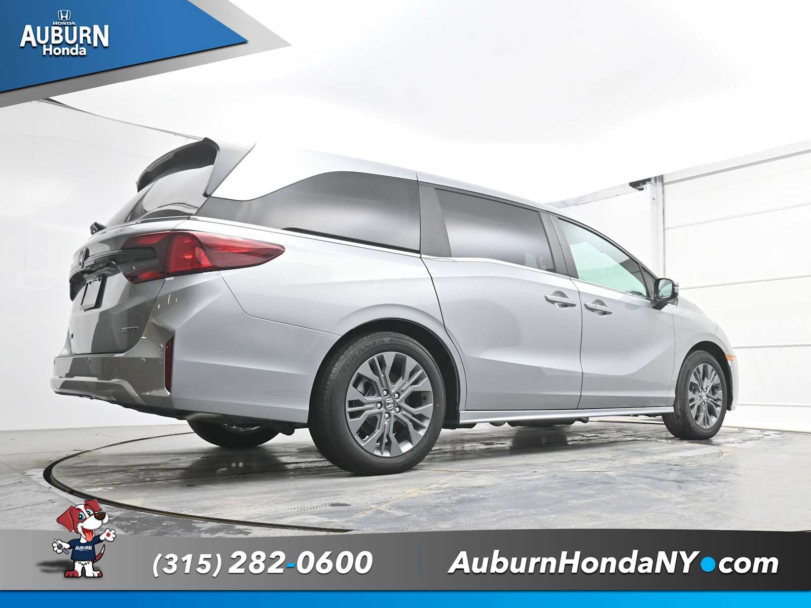 2026 Honda Odyssey Touring - Photo 22