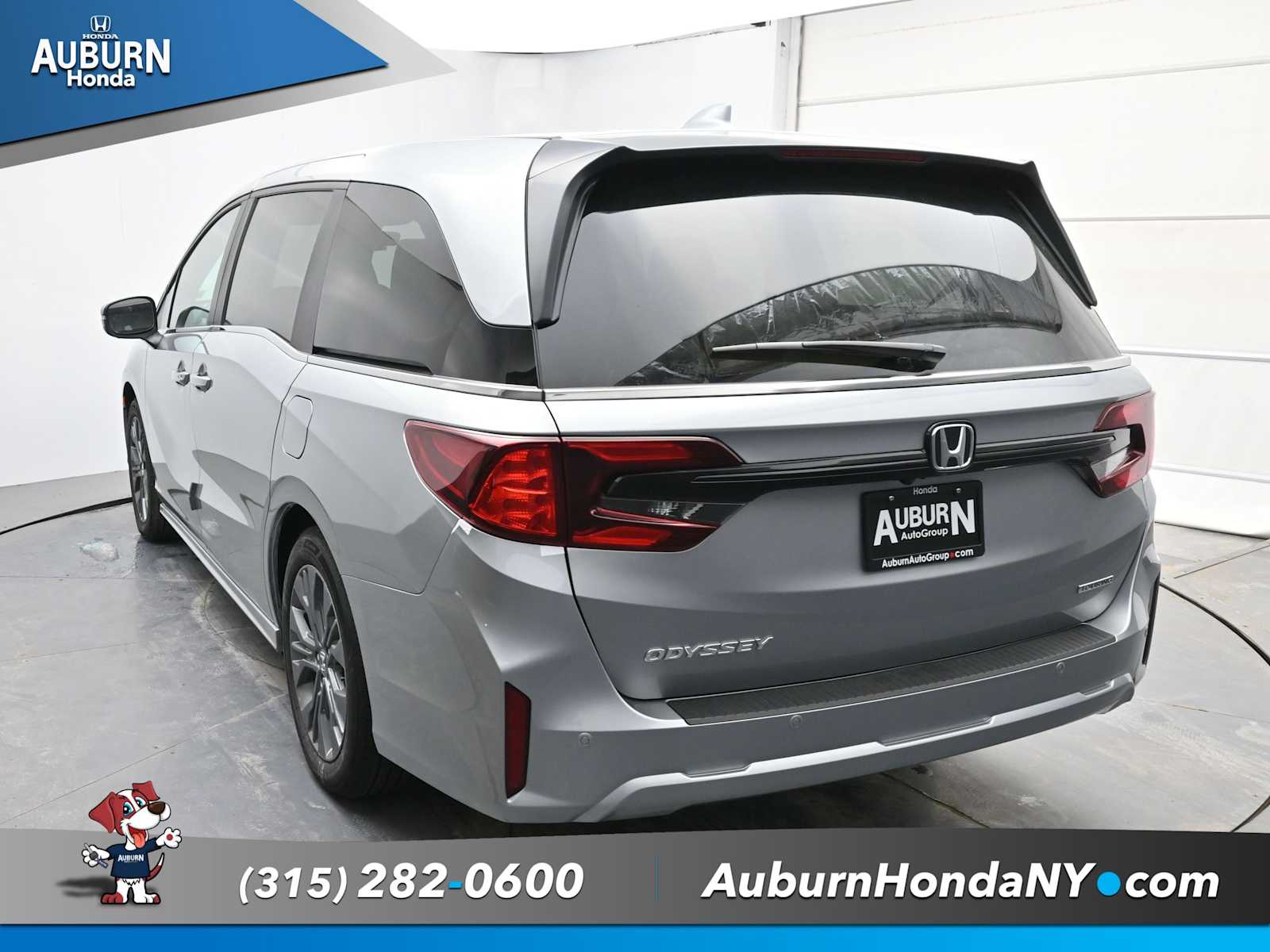2026 Honda Odyssey Touring - Photo 12