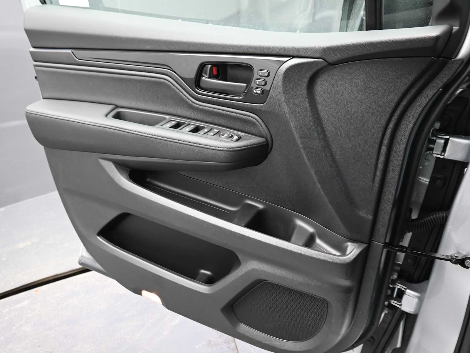2026 Honda Odyssey Touring - Photo 11