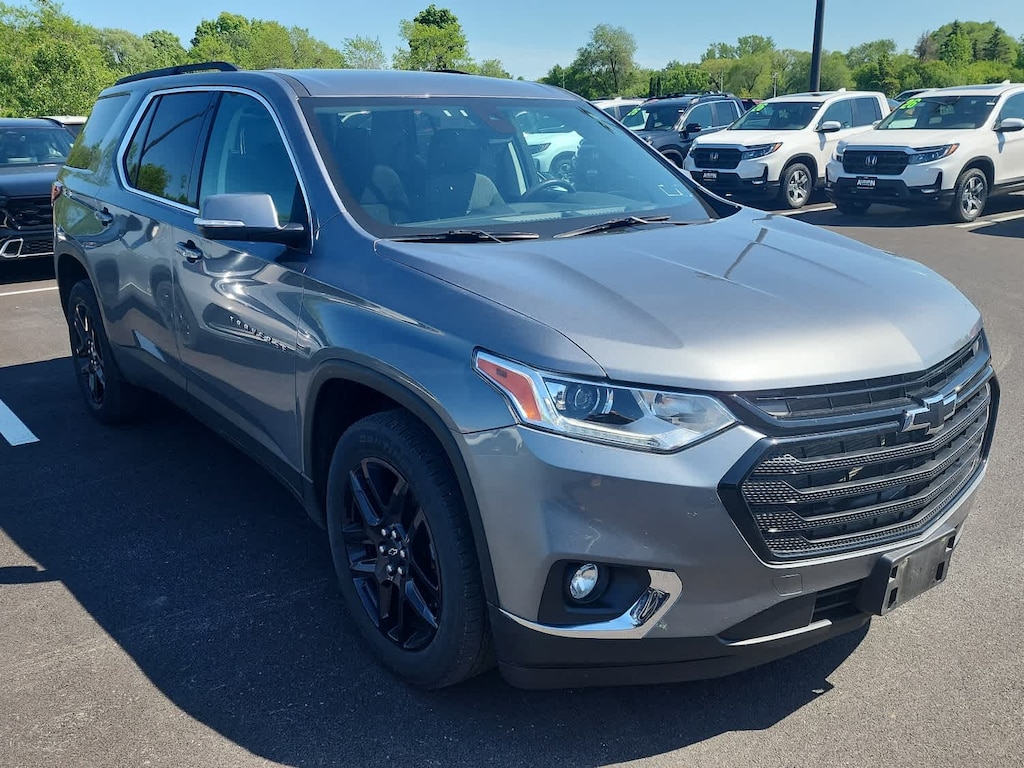 Used 2021 Chevrolet Traverse LT Cloth w/1LT SUV