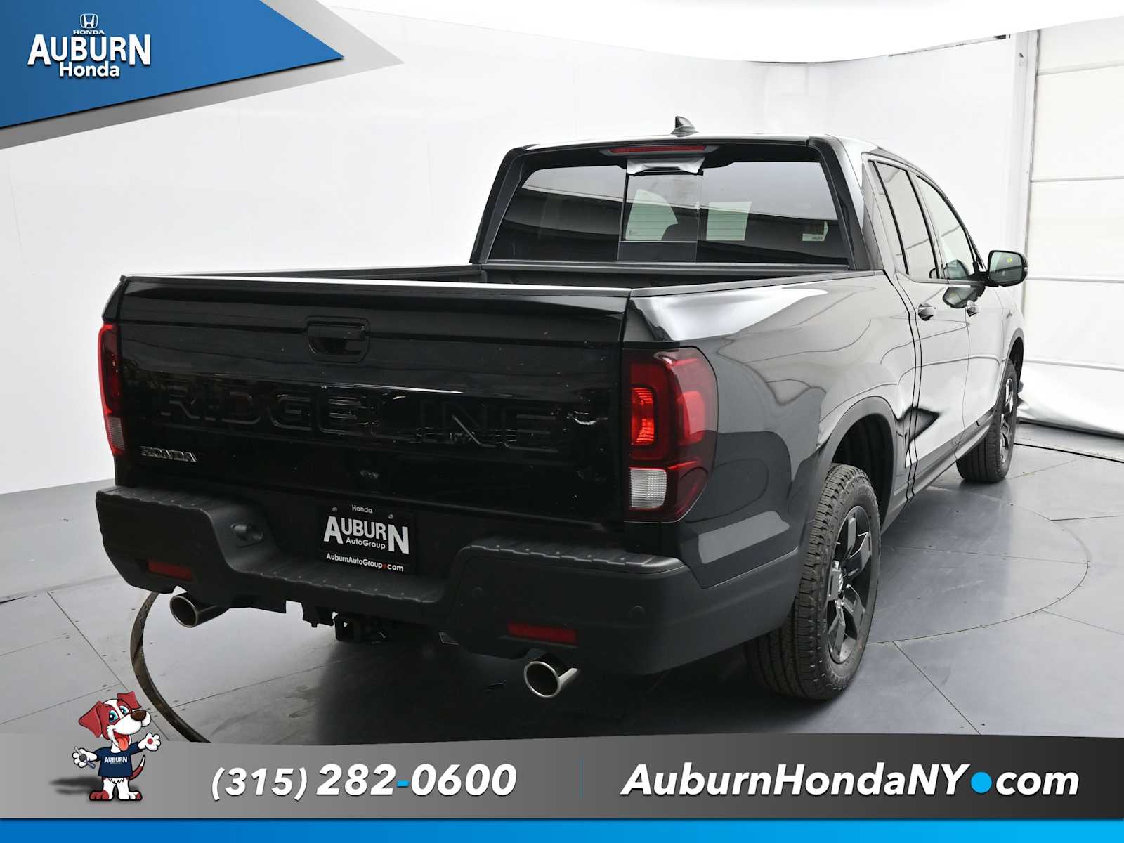 2025 Honda Ridgeline Black Edition photo 4