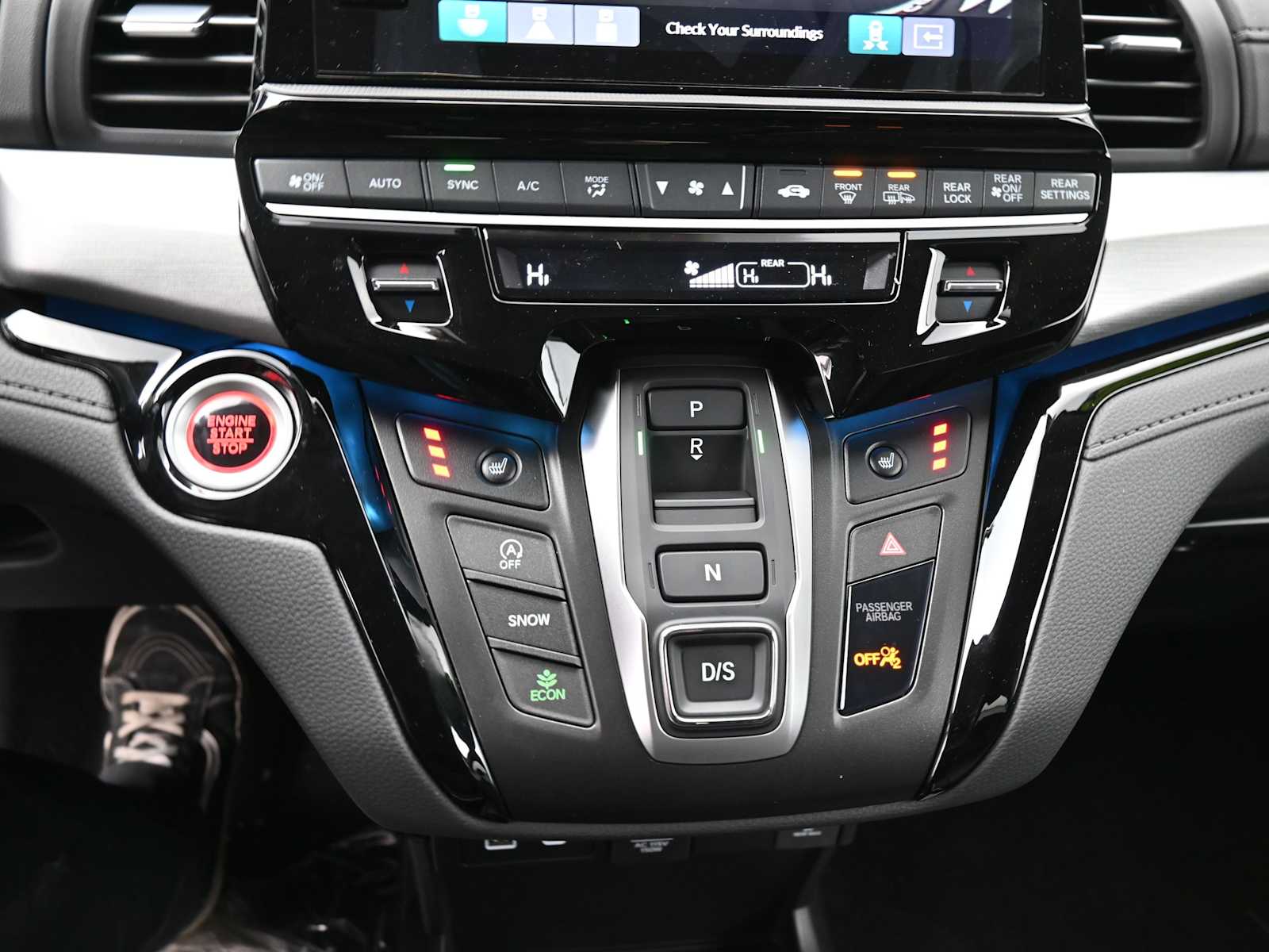 2026 Honda Odyssey Touring - Photo 9