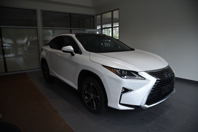 2019 Lexus RX 450h photo 2
