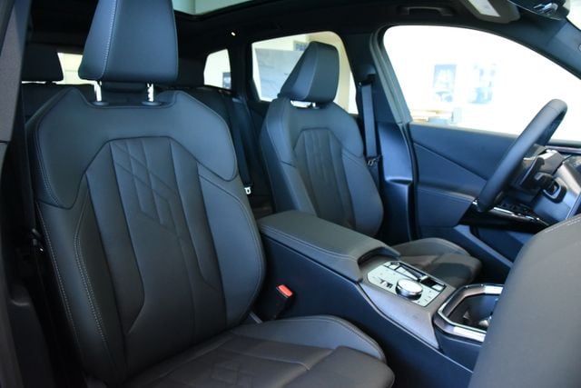 2026 BMW X3 30 - Photo 22