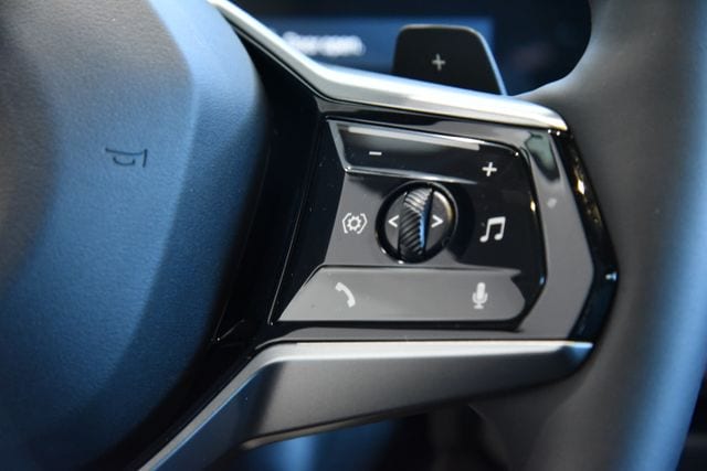 2026 BMW X3 30 - Photo 14