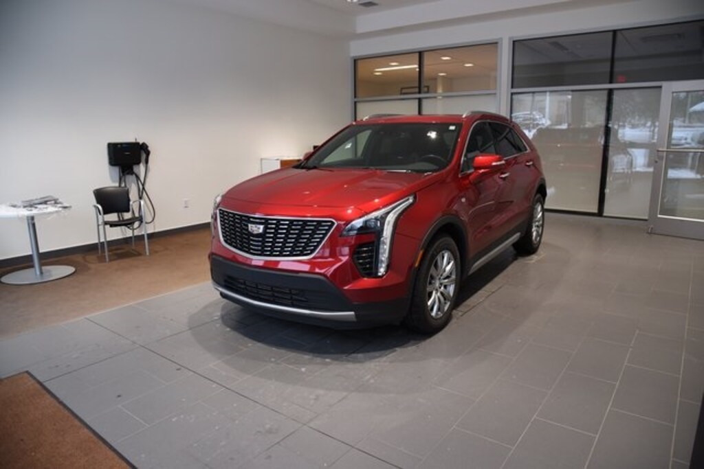 Used 2021 CADILLAC XT4 Premium Luxury SUV