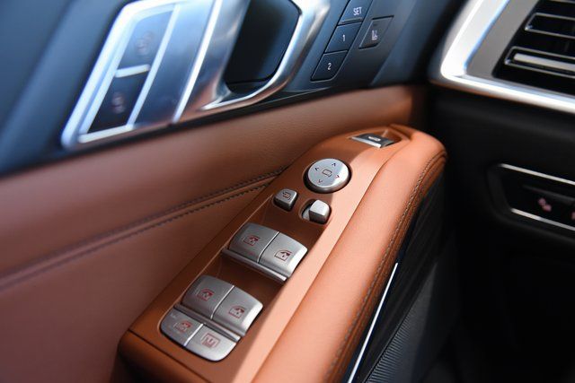 2026 BMW X7 40i - Photo 12