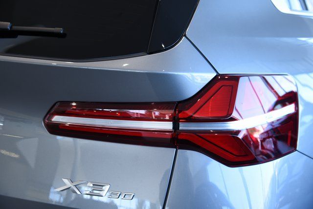 2026 BMW X3 30 - Photo 11