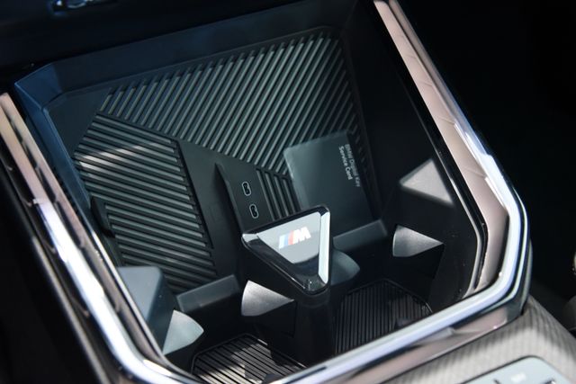 2026 BMW X3 30 - Photo 15