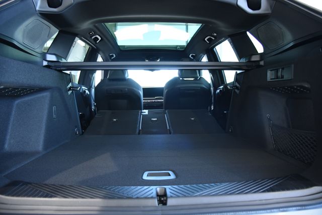 2026 BMW X3 30 - Photo 25