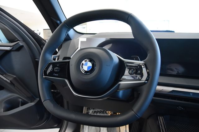 2026 BMW X3 30 - Photo 12
