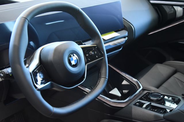 2026 BMW X3 30 - Photo 19