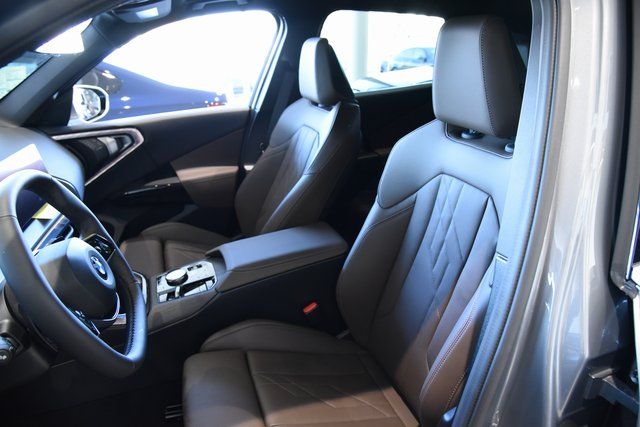 2026 BMW X3 30 - Photo 23