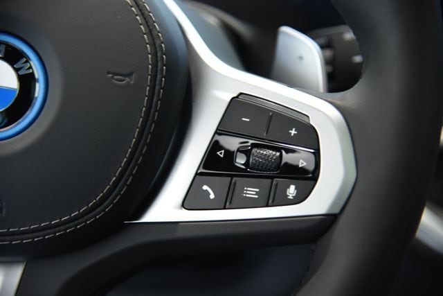2026 BMW X5 50e - Photo 21