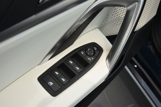 2027 BMW X1 28i - Photo 12