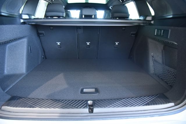 2026 BMW X3 30 - Photo 24