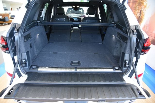 2026 BMW X5 50e - Photo 36