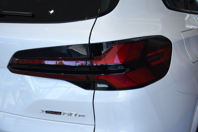 2026 BMW X5 50e - Photo 10