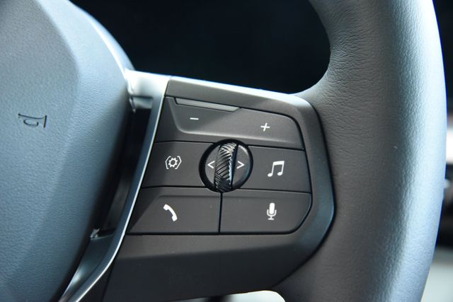 2027 BMW X1 28i - Photo 17