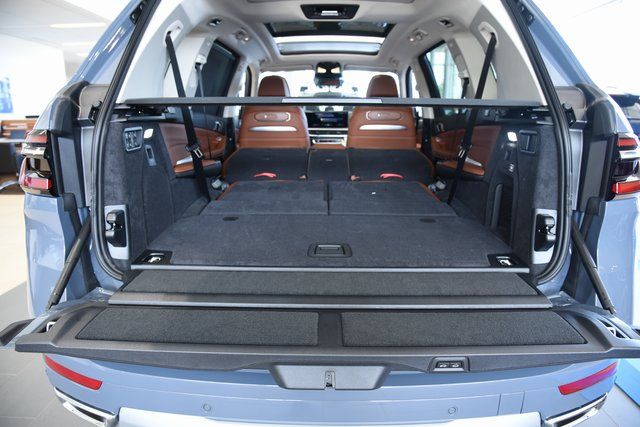 2026 BMW X7 40i - Photo 28