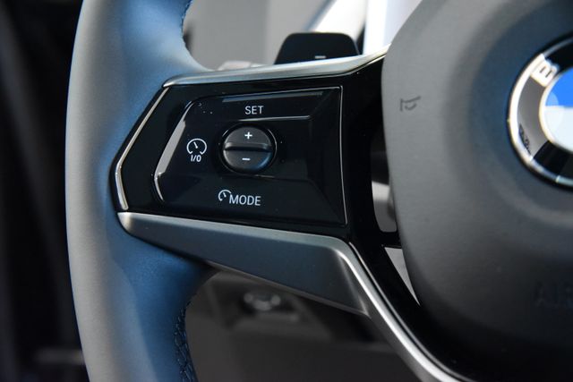 2026 BMW X3 30 - Photo 13