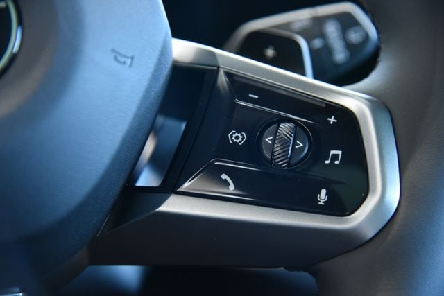 2026 BMW X3 30 - Photo 14