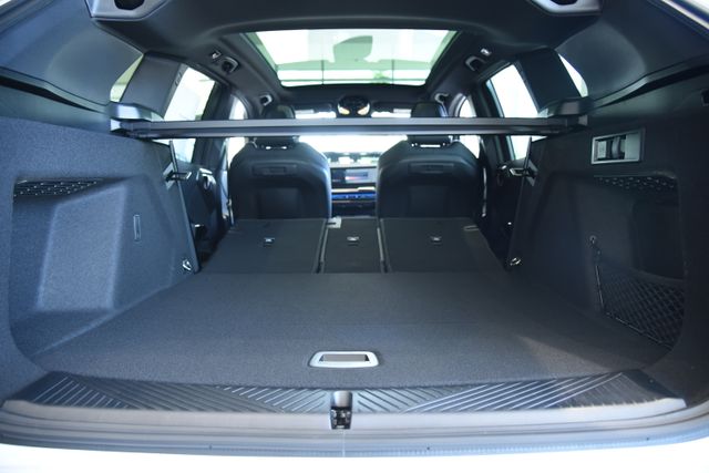 2026 BMW X3 30 - Photo 23