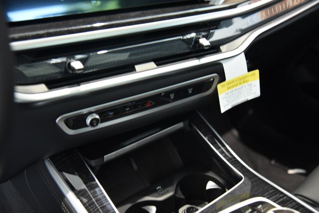 2026 BMW X5 50e - Photo 23