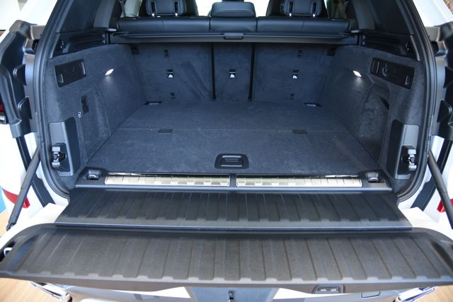 2026 BMW X5 50e - Photo 35