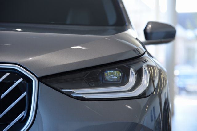 2026 BMW X3 30 - Photo 8