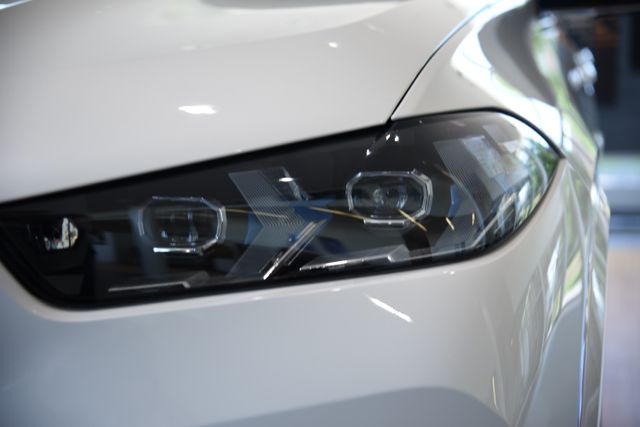 2026 BMW X5 50e - Photo 7