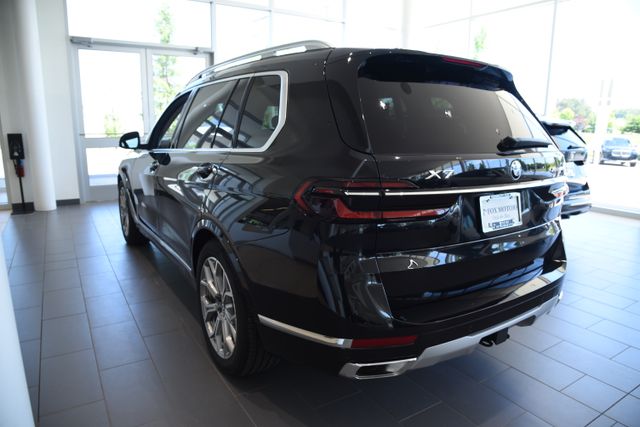 2026 BMW X7 40i - Photo 2