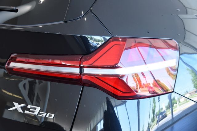 2026 BMW X3 30 - Photo 10