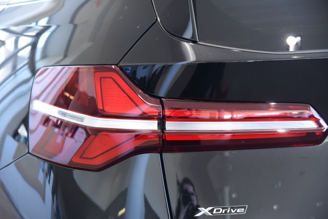 2026 BMW X3 30 - Photo 9