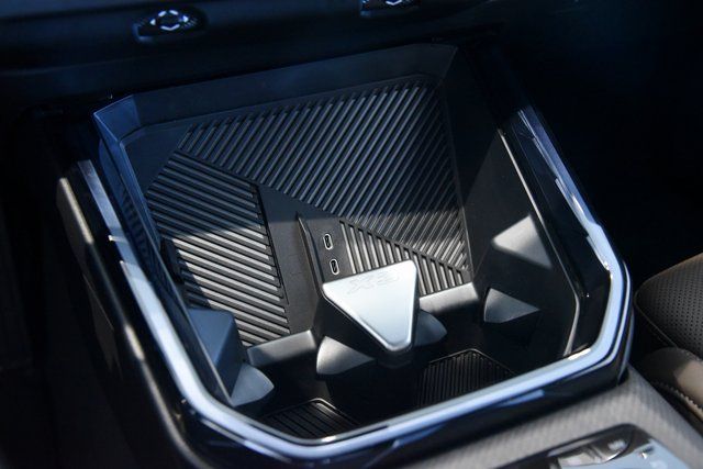 2026 BMW X3 30 - Photo 18