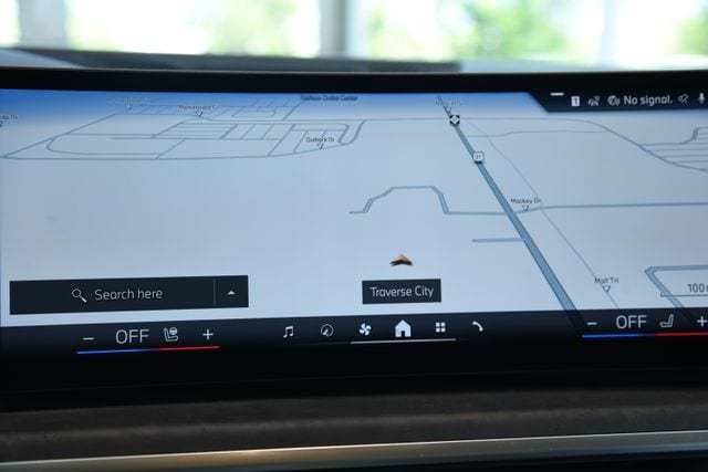 2026 BMW X7 40i - Photo 38