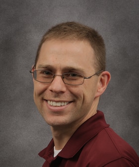 Staff member Ken Matthews from ID_5cb7e7
