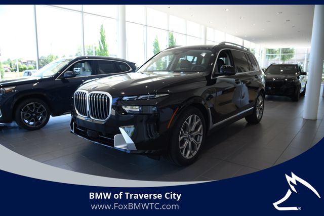 2026 BMW X7 xDrive40i's photo