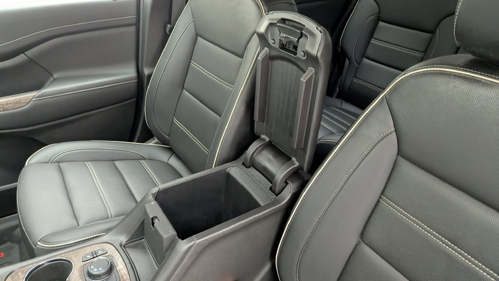 2023 GMC Acadia Denali - Photo 23