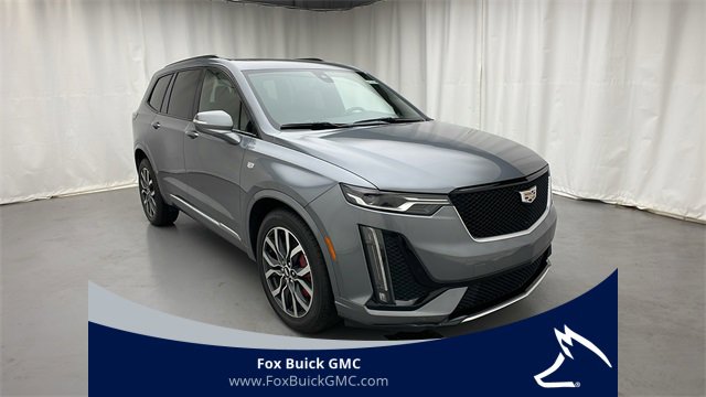 Used 2022 Cadillac XT6 Sport with VIN 1GYKPGRS9NZ145648 for sale in Farmington, MI