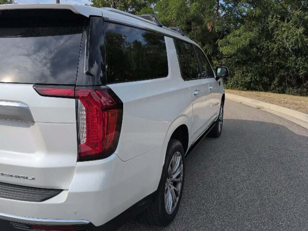 Used 2021 GMC Yukon XL Denali SUV