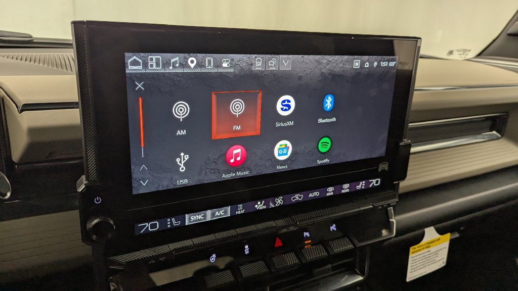 2026 GMC HUMMER EV 2X - Photo 19