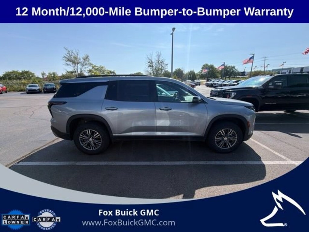 Used 2024 Chevrolet Traverse LT SUV