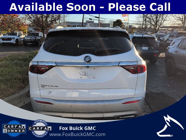 2024 Buick Enclave Essence photo 2