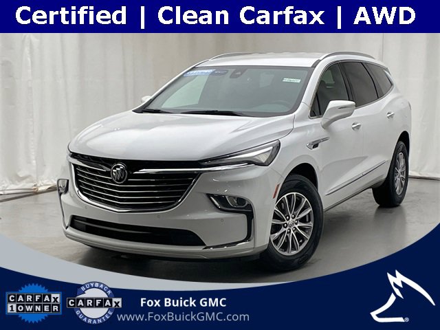 2024 Buick Enclave Essence's photo