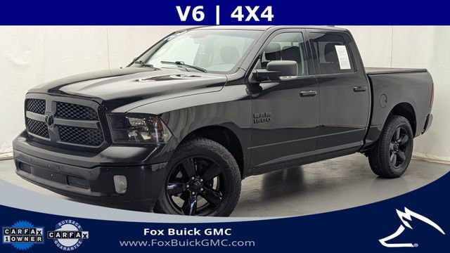 2018 RAM 1500 Big Horn 4x4 Crew Cab 5'7's photo