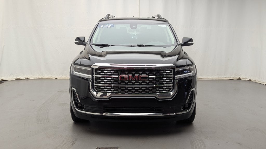 2023 GMC Acadia Denali - Photo 3