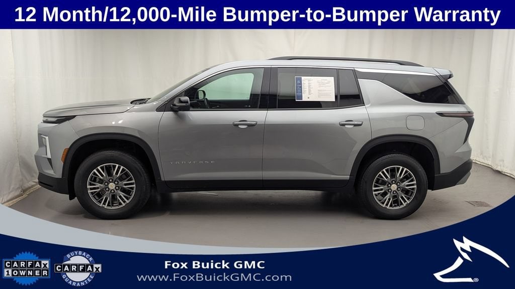 2024 Chevrolet Traverse 2LT - Photo 10