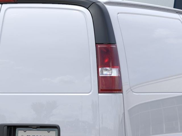2026 GMC Savana Cargo Work Van - Photo 11